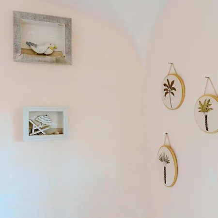 Incantevole Vista Mare, Accesso Sulla