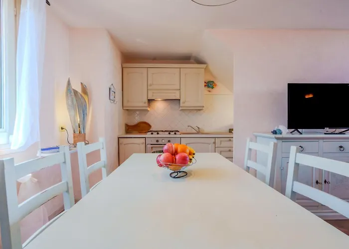 Incantevole Vista Mare, Accesso Sulla Apartman Marinella